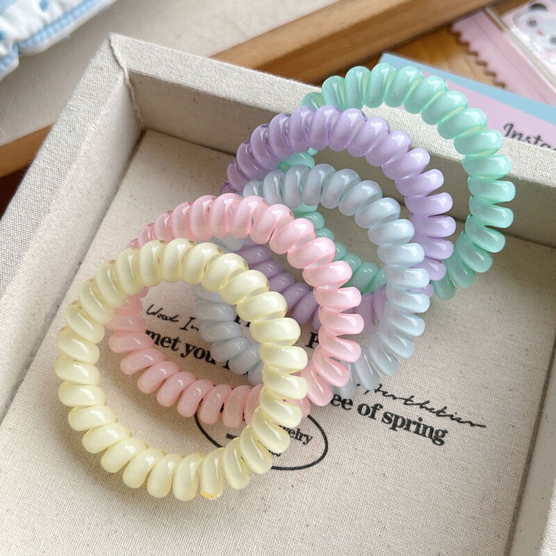 Sweet Printed Jelly Phone Cord Hair Tie, Seamless, Fresh and Simple, Rainbow Gradient Color, Versatile, Black and Transparent Hair Accessory Sweet Printed Jelly Phone Cord Hair Tie, Seamless, Fresh and Simple, Rainbow Gradient Color, Versatile, Black and Transparent Hair Accessory