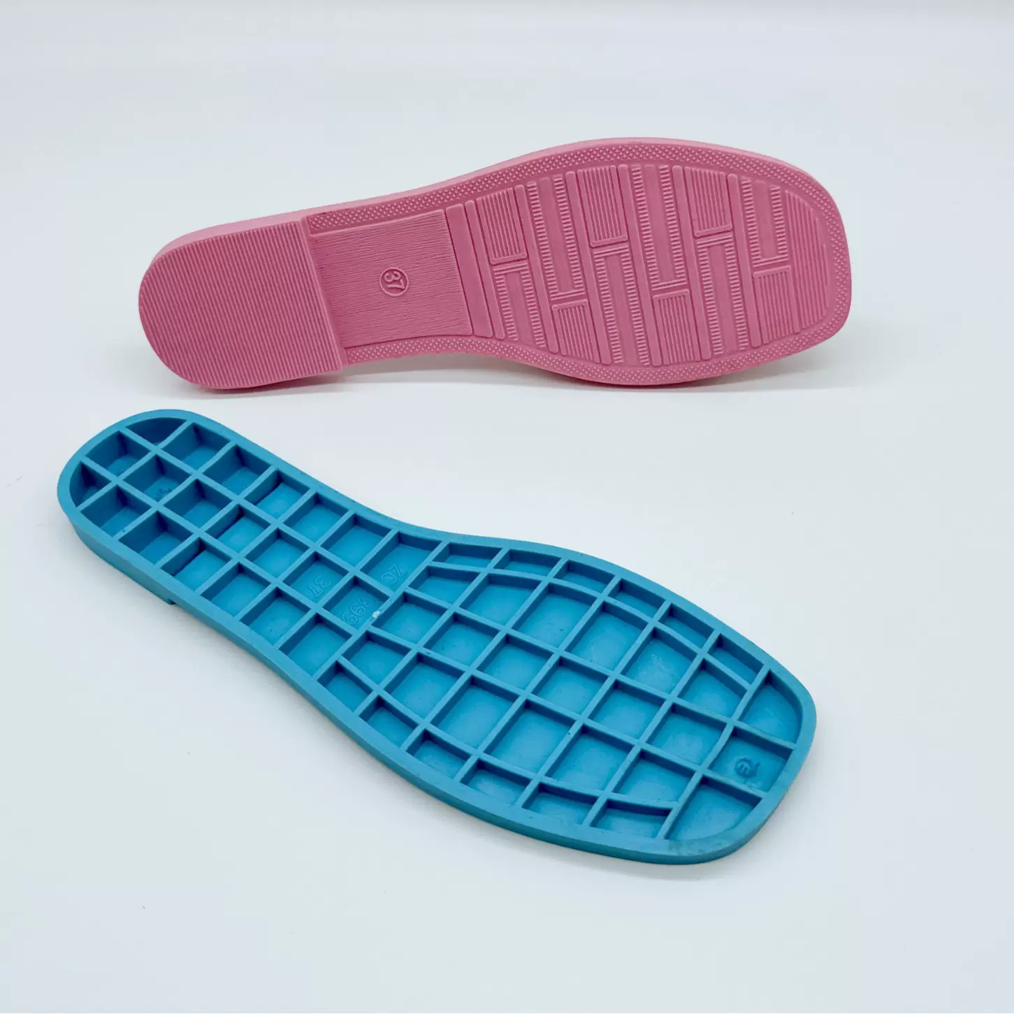 鞋底厂家直销TPR橡胶小平底女士凉拖鞋大底外贸出口跨境非洲SHOES