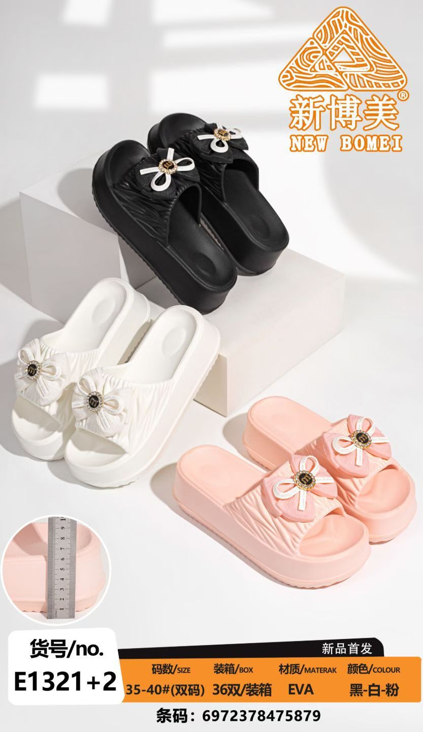 2026 nuevos zapatillas de verano para usar en interiores para la playa Eva para aumentar la altura de las zapatillas frías