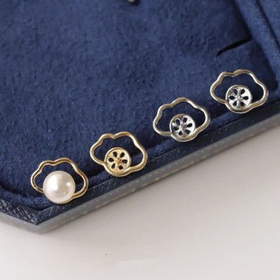 DIY semi-finished handmade accessories color-retaining copper plated real gold fresh simple hollow Xiangyun empty holder 925 silver pin earrings