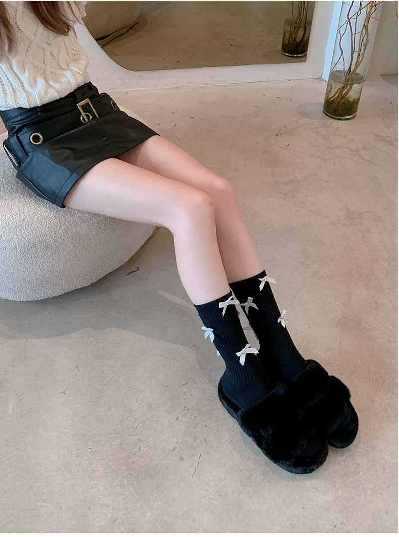 Comfort Function Bow Knot Pattern Women's Sweet Bow Knot Cotton Crew Socks A Pair