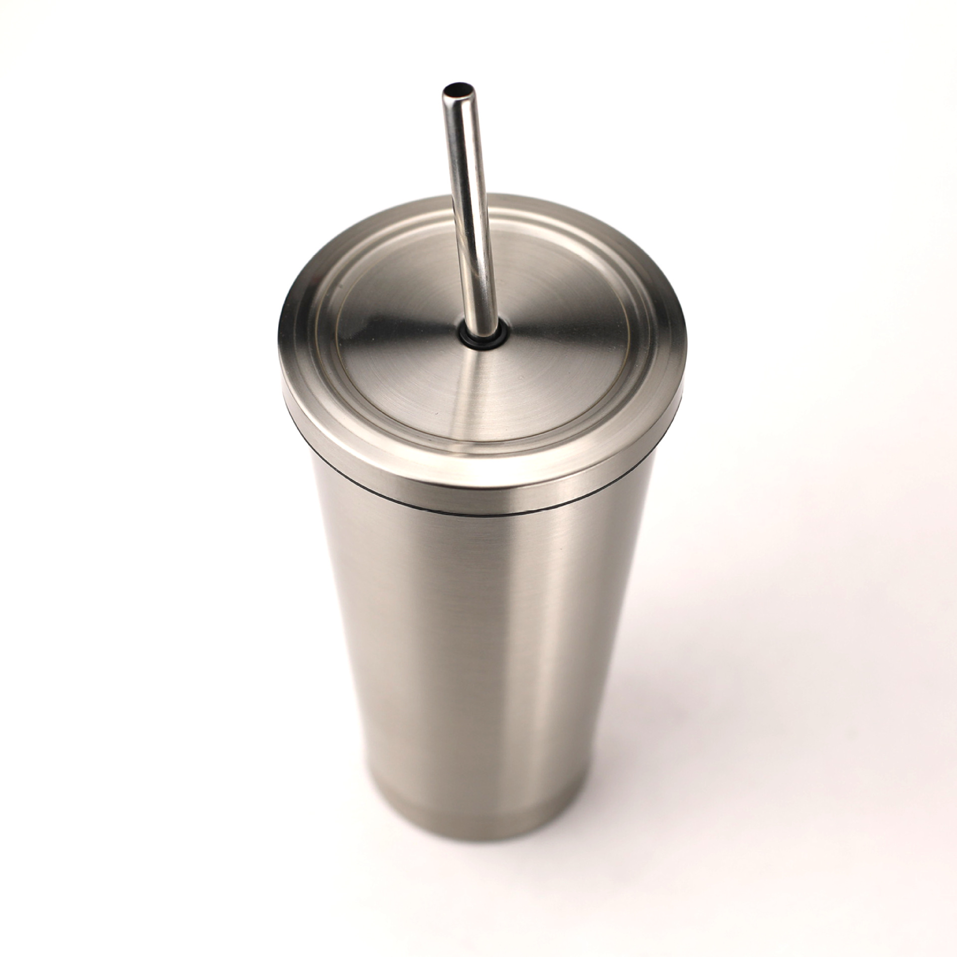 Venta caliente de Europa y América 20oz de acero inoxidable taza de coche creativo taza de café portátil 304 taza de paja taza de helado