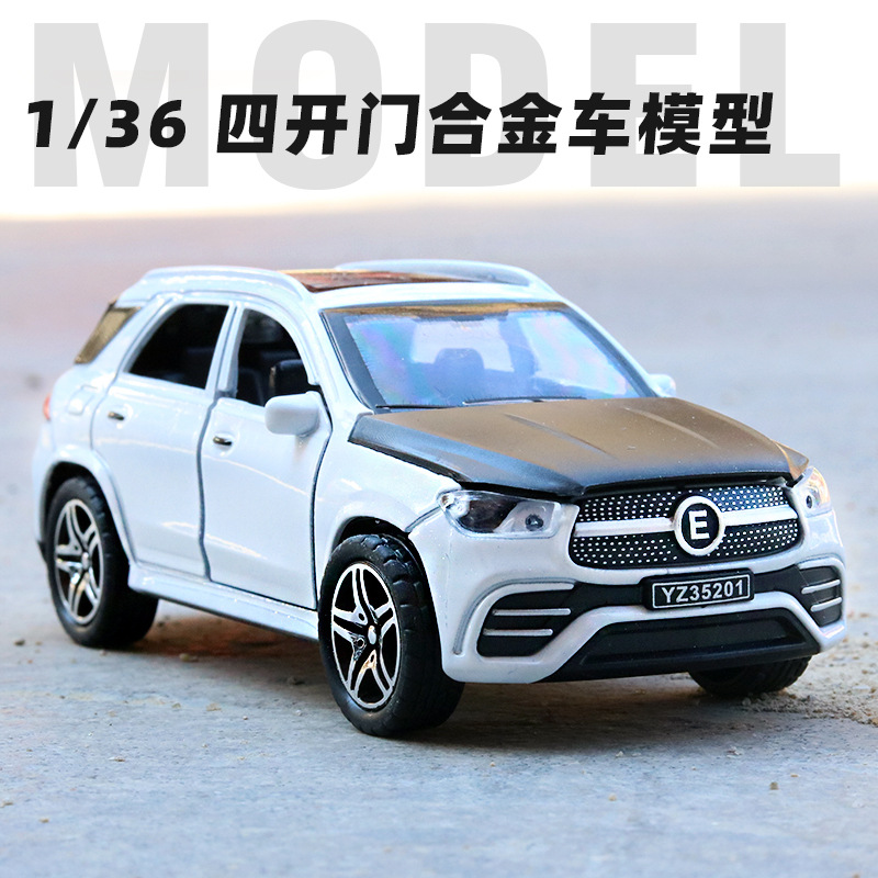 (2개) 1:36 시뮬레이션 합금 자동차 모델 4 도어 오프로드 차량 장난감 SUV 자동차 어린이 장난감 장식품 도매