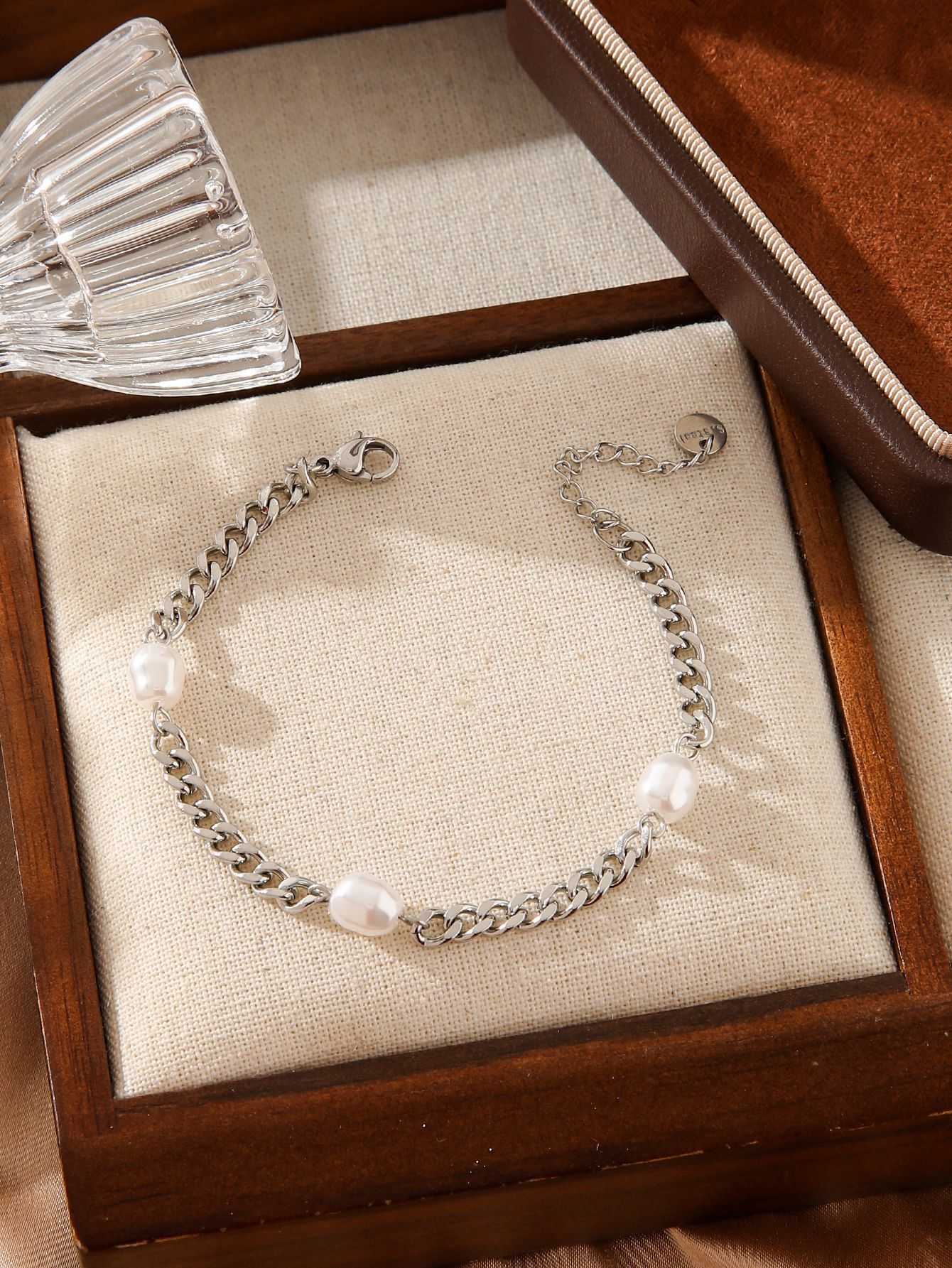 Holiday, Daily Occasion Simple Style Classic Style Flower 304 Stainless Steel Stainless Steel Bracelets In Bulk