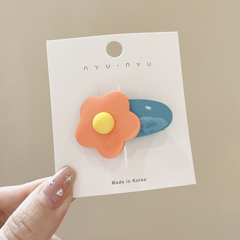 Coreana lateral frange clip de cabello de la frente de mujer sensación avanzada 2025 nuevo toque de dopamina clip de boca de pato