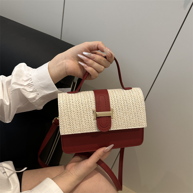 Bolso de tejido para mujeres 2025 nueva moda simple pequeña cadena fresca bolso de hombro bolso de tejido de paja