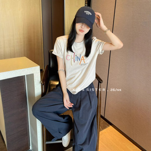 Kiss Siste�紺ʮ�����nϵ���sײɫ��ĸӡ�������@�ݜp�g����T��