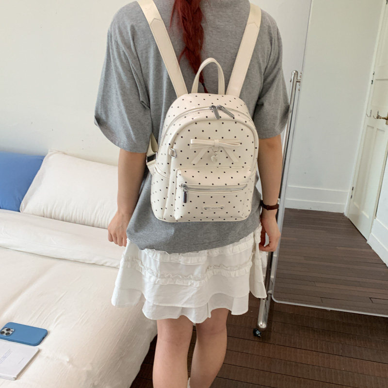 2026 Mochila de hombro exquisita ocio de gran capacidad bolso de hombro de mujer verano nuevo estilo de escuela