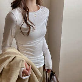 早秋季圆领口设计高级感正肩长袖t恤女内搭打底衫紧身可外穿上衣