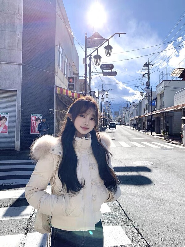 2025年冬季新款连帽大毛领小个子短款宽松加厚羽绒棉服外套上衣女|undefined