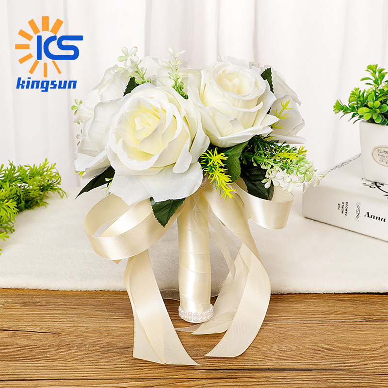 Western wedding bouquet silk flower artificial rose hand bouquet small size new style forest bride hand bouquet 