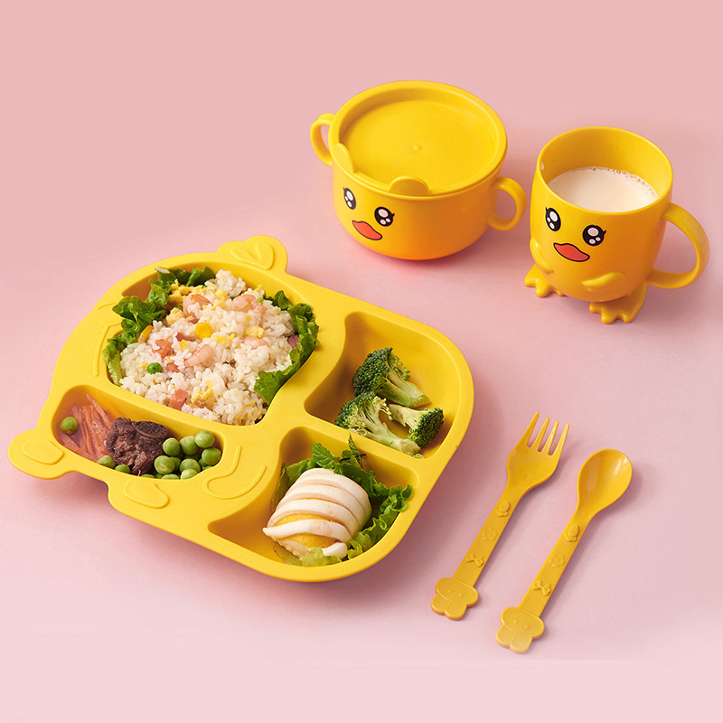 家庭用のアヒルの子供の食器セットはかわいいです。|undefined