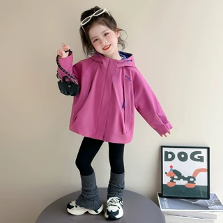 女小童连帽外套春秋款2026新款女宝宝撞色冲锋衣秋装儿童运动上衣