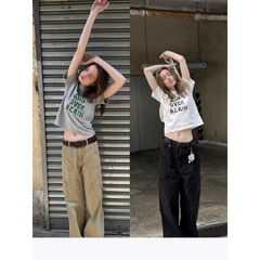 3074 #   UNRETRO アメリカンレタープリント 小柄な女の子向け スリムフィット ラウンドネック 半袖Tシャツ