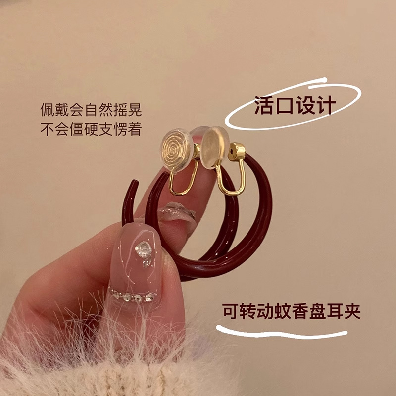 Retro Hong Kong style Ankora red earrings autumn and winter flat ring earrings women's high-end earrings feminine earrings earrings
