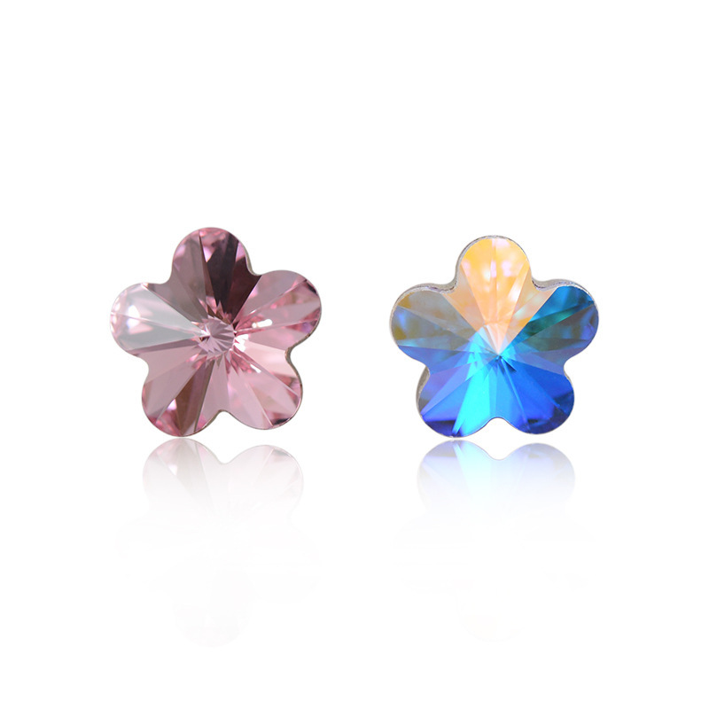 Fancy stone 4744 plum blossom nail drill Chinese pointed bottom Austrian Diamond DIY super flash wear manicure genuine goods Luo Luo flash Fancy stone 4744 plum blossom nail drill Chinese pointed bottom Austrian Diamond DIY super flash wear manicure genuine goods Luo Luo flash