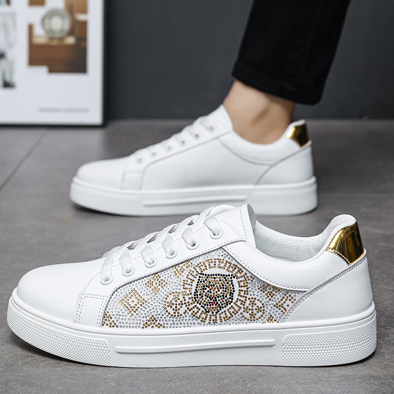 2026 New Men's Casual Sneakers with Rhinestone Decoration, Trendy Niche White Shoes, Student Shoes, Men's Shoes