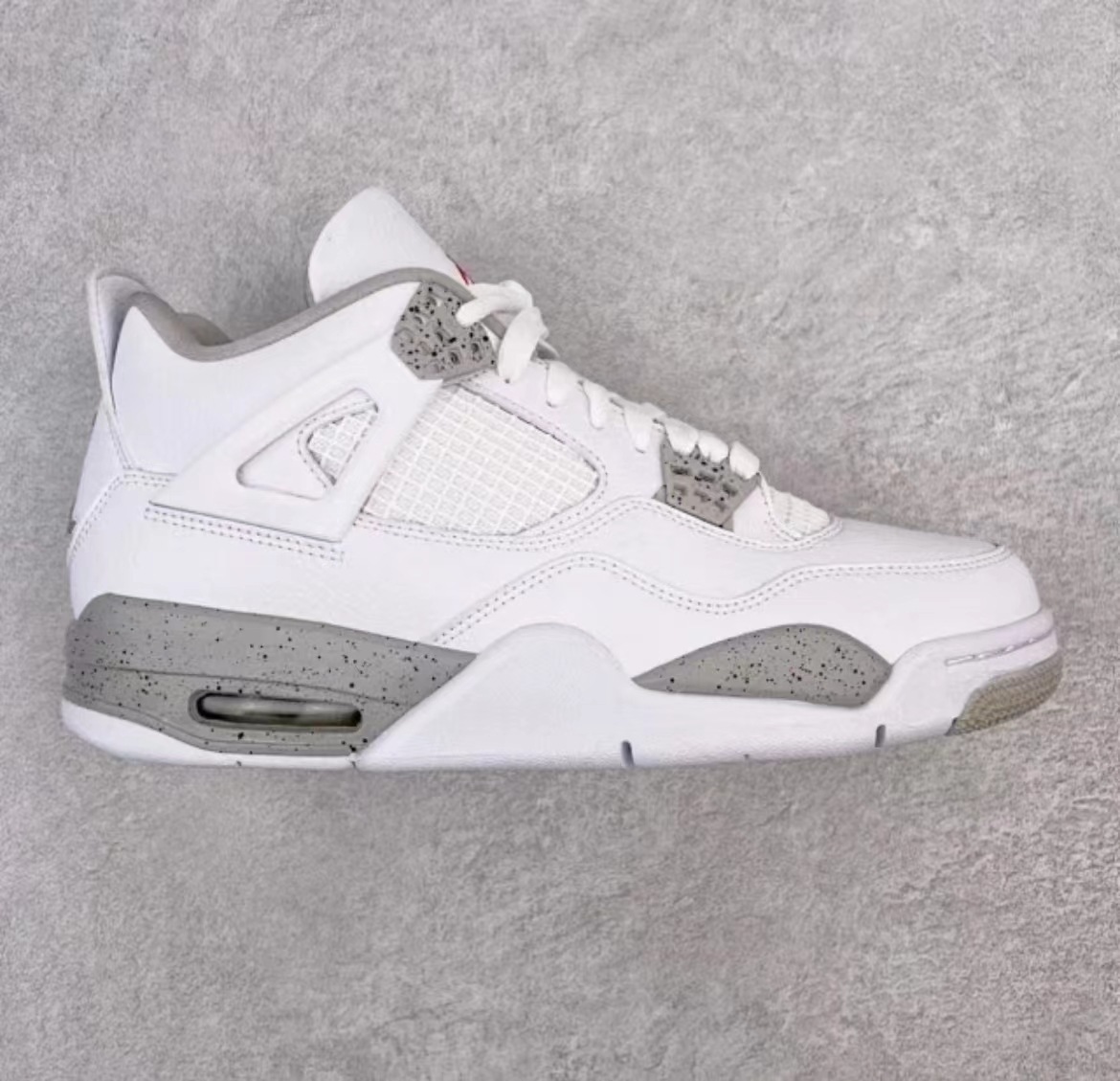 Putian AJ4 hembra eléctrica Jordan hembra eléctrica negro cemento París zapatos de baloncesto puro original Joe4 Duck Duck AJ3 zapatos de baloncesto cojín de aire