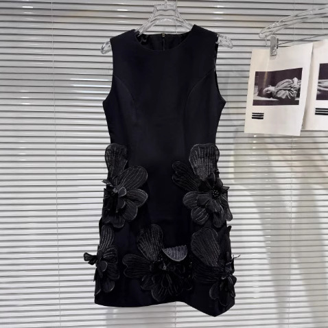 2025 夏の新スタイルフレンチセレブ立体刺繍花無地ウエストベストドレス|undefined