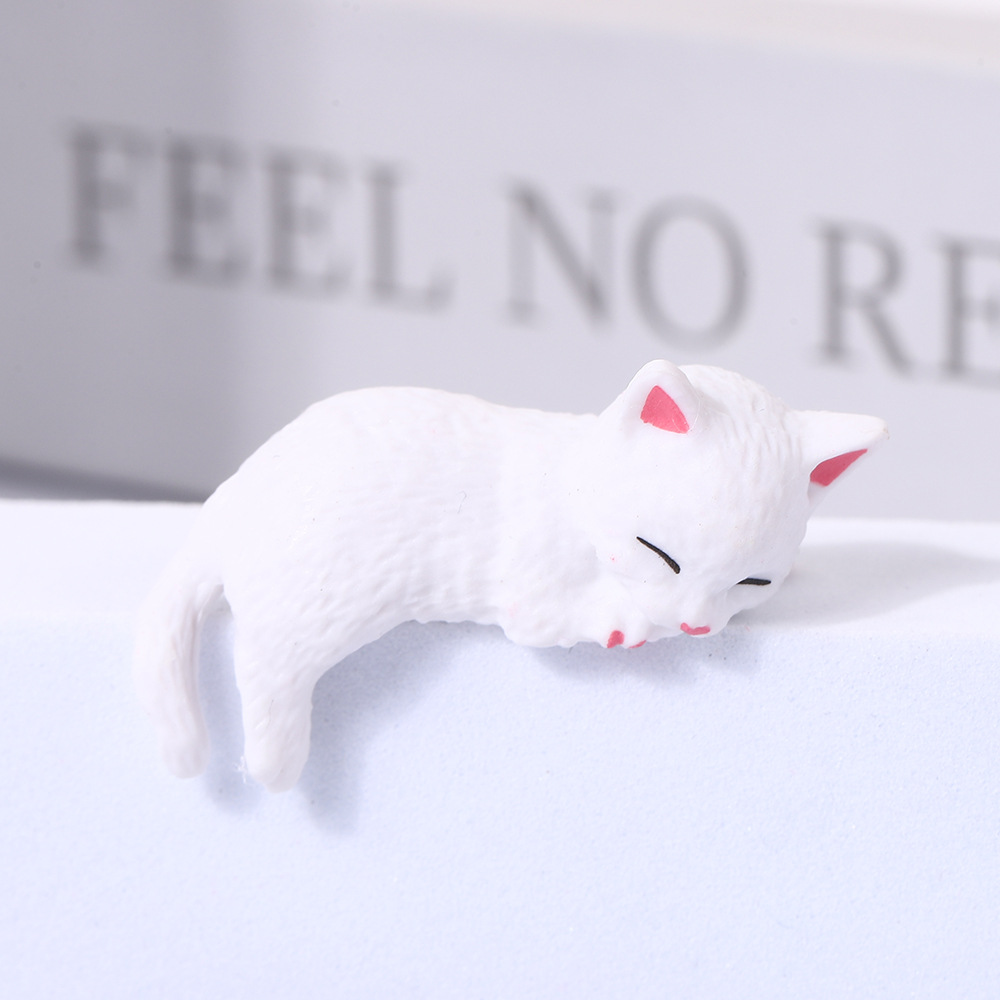 9호 흰색 크롤링 고양이 2*2*4cm