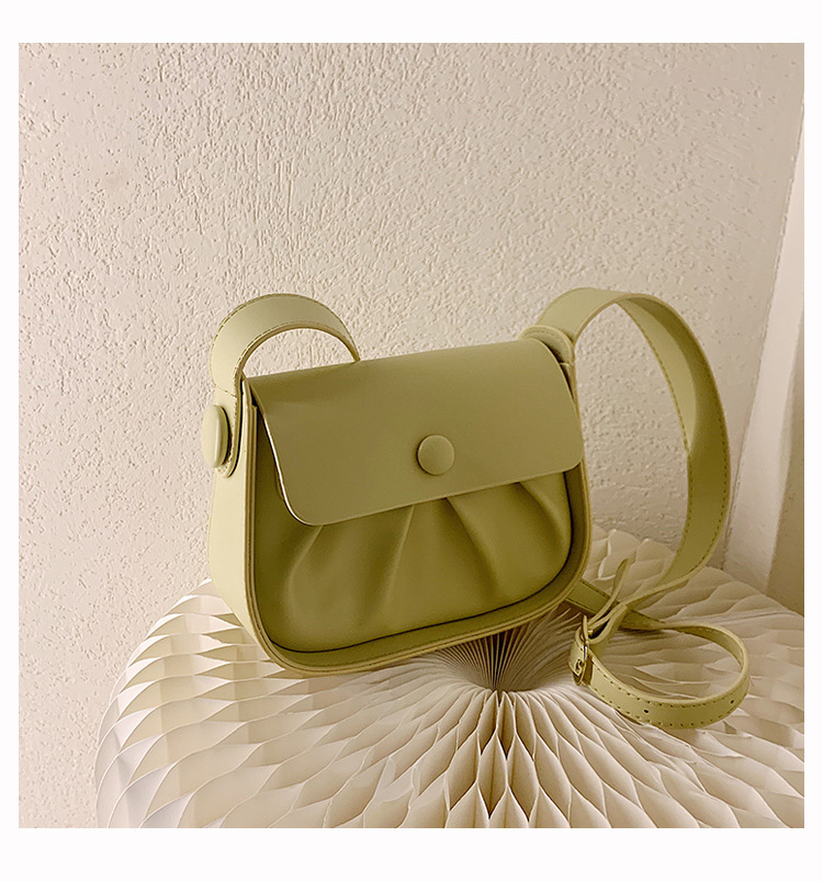 Wholesale Solid Color Shoulder Crossbody Saddle Bag Nihaojewelry display picture 3