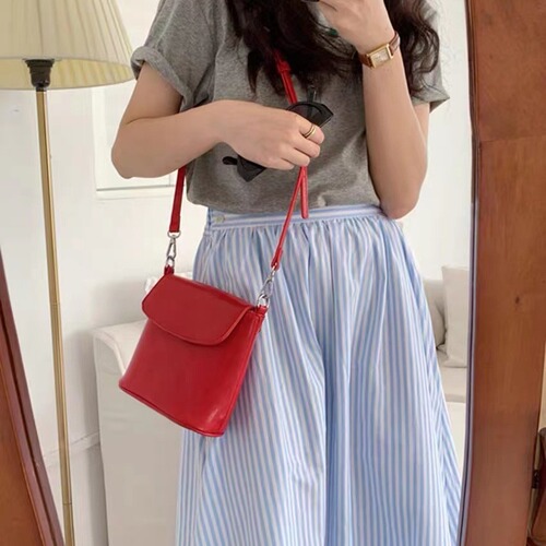 Autumn and winter homemade bags for women 2024 new Korean version ins high-end texture versatile red one-shoulder cross-body bucket bag