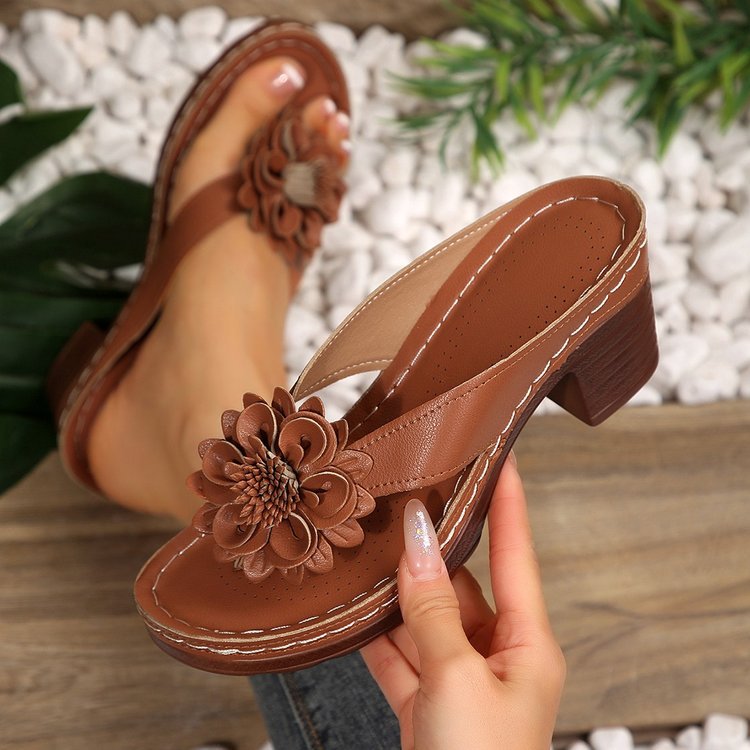 Foreign Trade Plus Size Women's Shoes 2025 Spring Summer New Cross-border Wedge Open-toe Outdoor Slippers Women_vogvips.com
