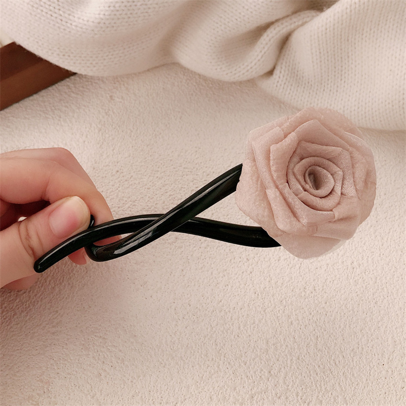 Meilad retro rosa torsión clip simple camellia una palabra de banano nuevo temperamento tocado de cabello fija