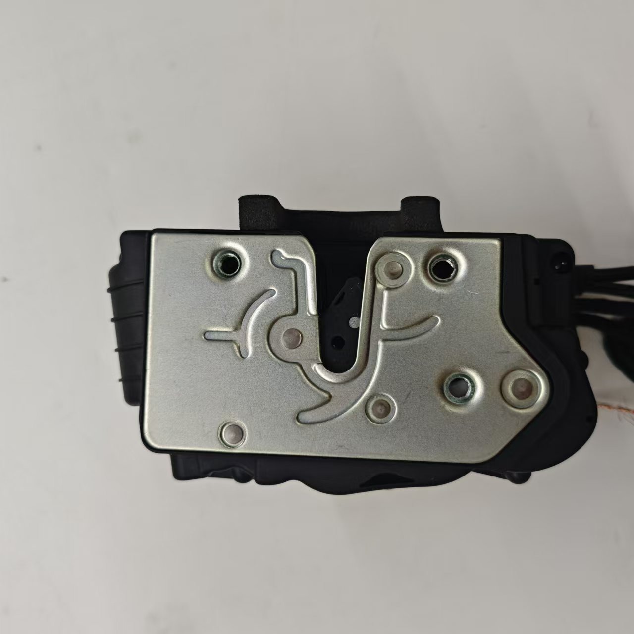 Suitable for the Ideal L6 Four-Door Electric Suction Lock Integrated Lock, Electric Suction Door, Vehicle-Specific, Non-Destructive Installation with Anti-Pinch Function