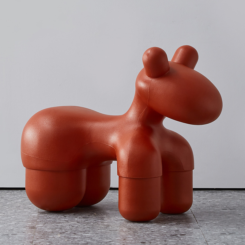 다크 브라운 레드