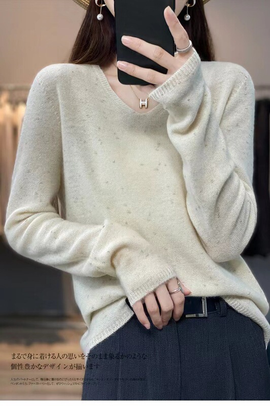 Trendy Loose-Fitting Women's V-Neck Wool Sweater Pullover Long-Sleeve Knit Base Shirt Trendy Loose-Fitting Women's V-Neck Wool Sweater Pullover Long-Sleeve Knit Base Shirt