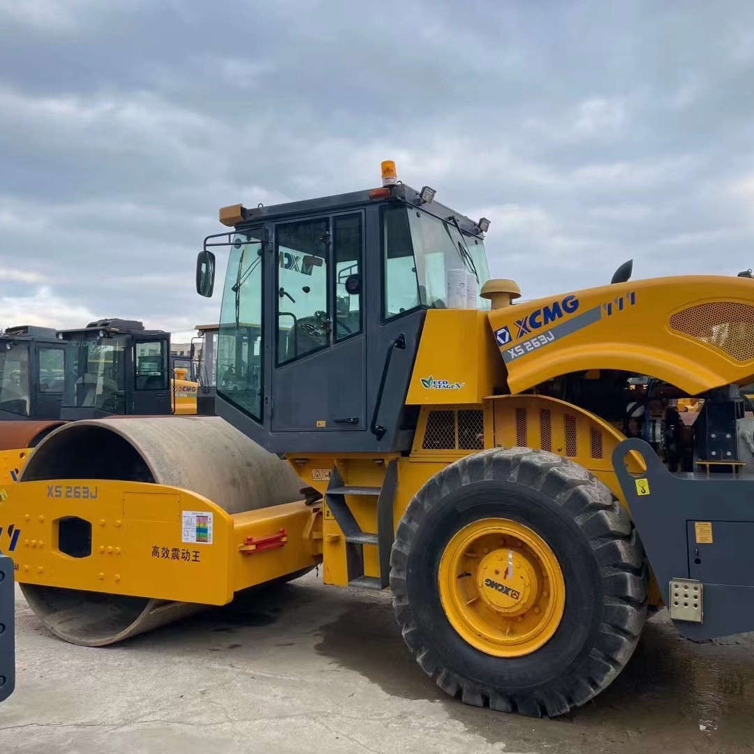 Export used 26 tons of road rollers 二手26吨压路机