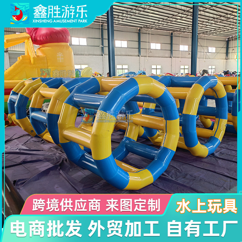 Juguetes acuáticos inflables al aire libre Parque infantil PVC Piscina infantil Juguetes flotantes Barco de pato Cama de salto Fabricante inflable