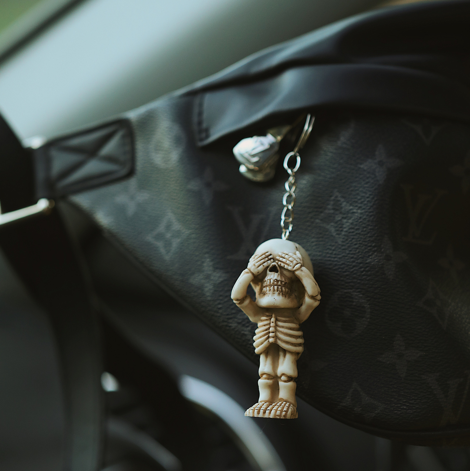 310g Weight Keychain Classification 3 Pieces Quantity Funny Skull Resin Halloween Unisex Keychain