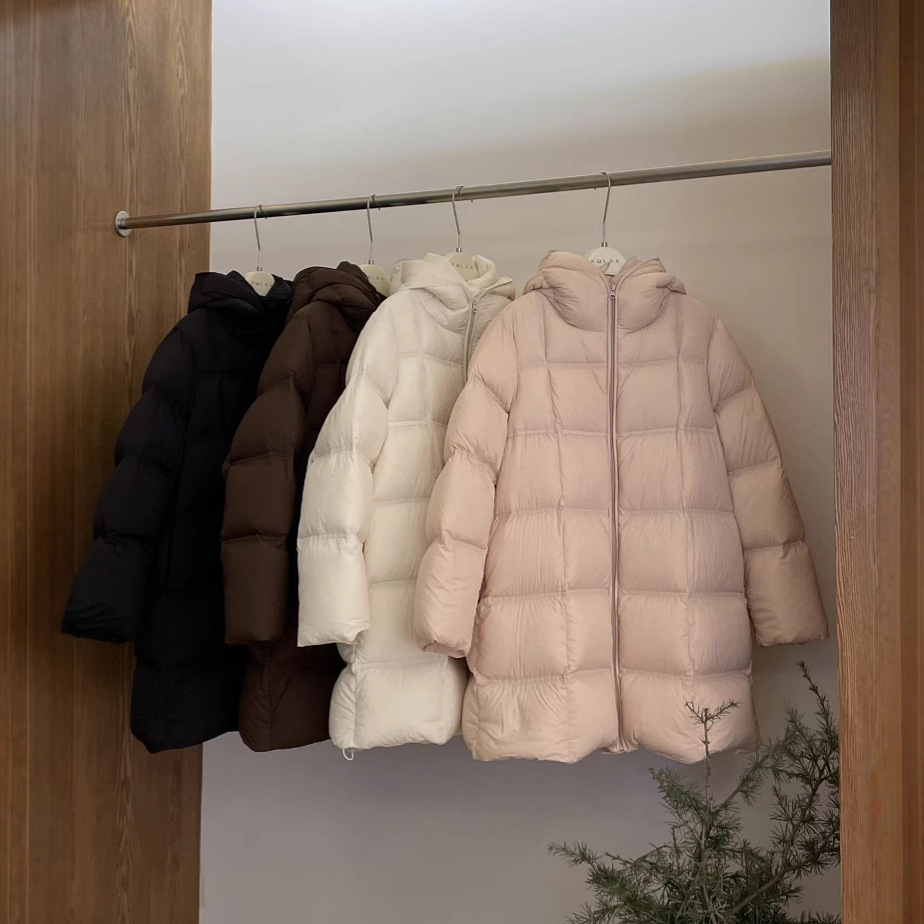 2025 퍼프 90 화이트 덕다운 두꺼운 후드 심플 중간 길이 다운 재킷 겨울 신상 여성용 504513