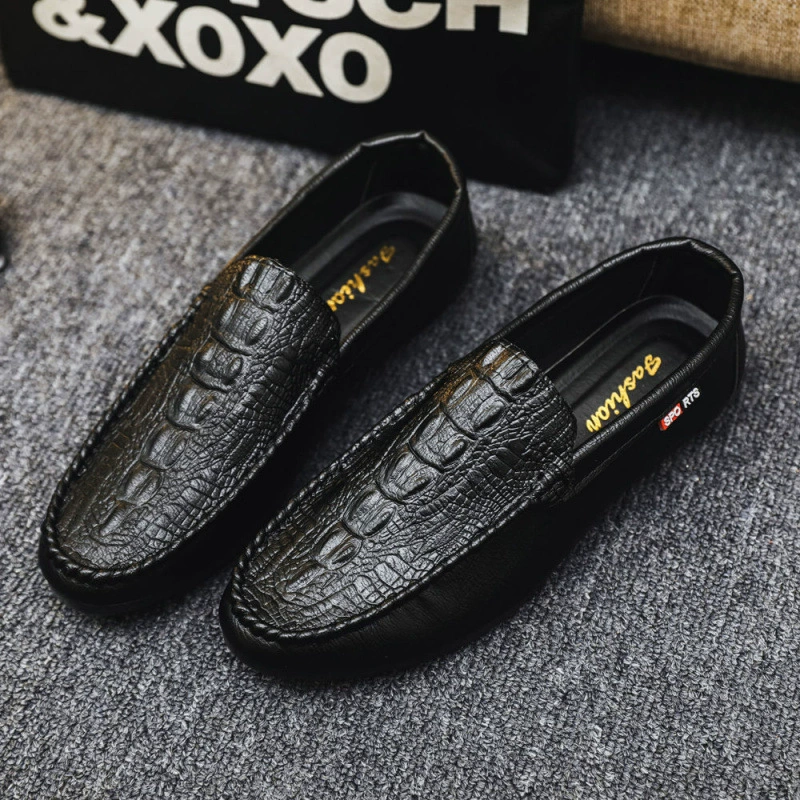 24-year-old men's black slip-on casual leather shoes, fashionable crocodile pattern leather bean shoes, men's slip-on slip-on shoes