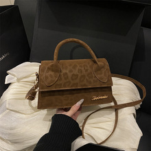 �����͹ņμ���|��б��W���������r��2025�¿����e�����Ů