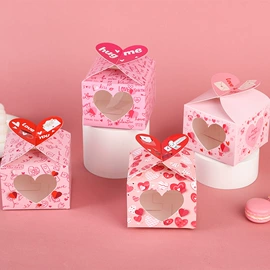 喜糖盒;纸类标签;纸袋