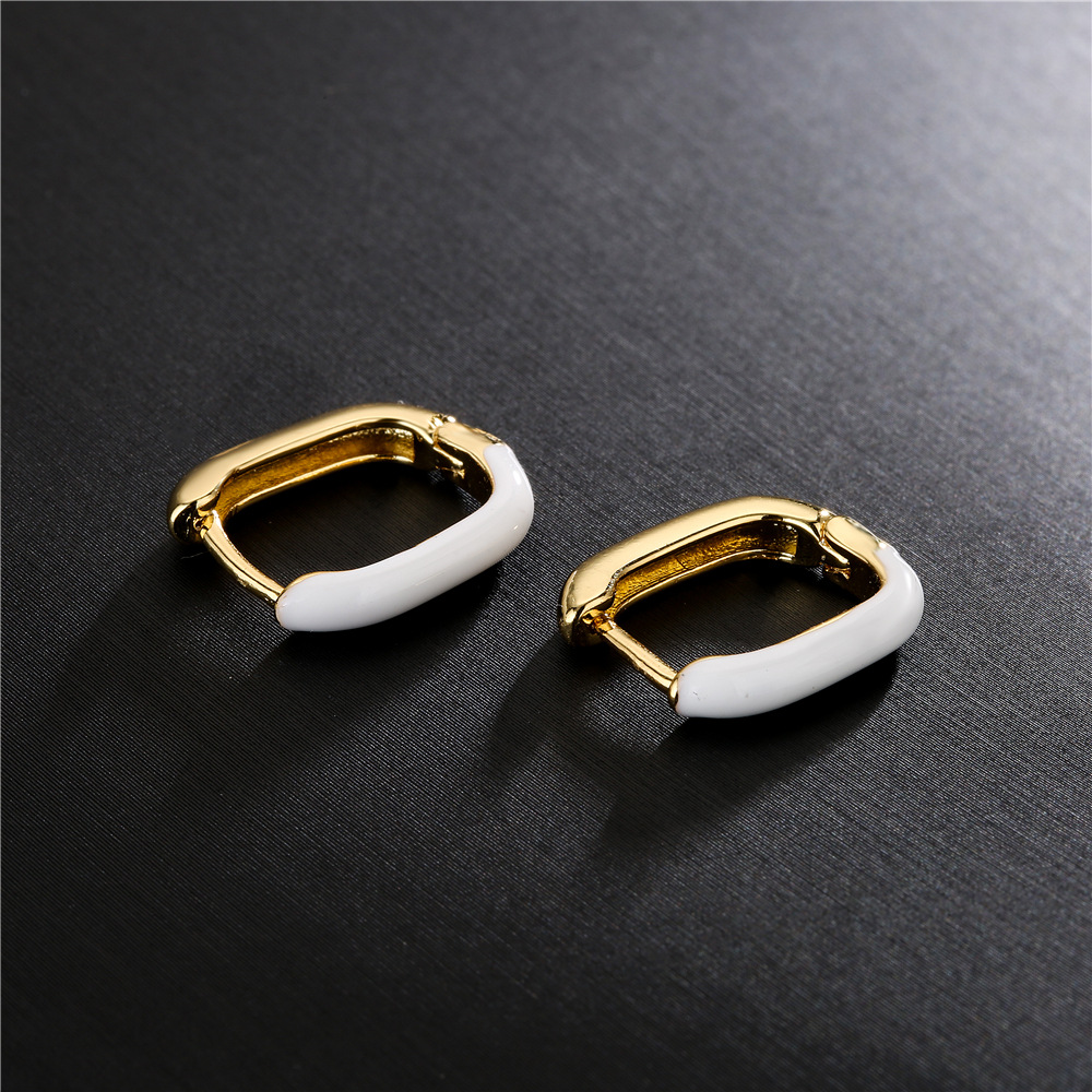 Fashion Atmosphere Color Dripping Square Copper Plated Golden Earrings display picture 4