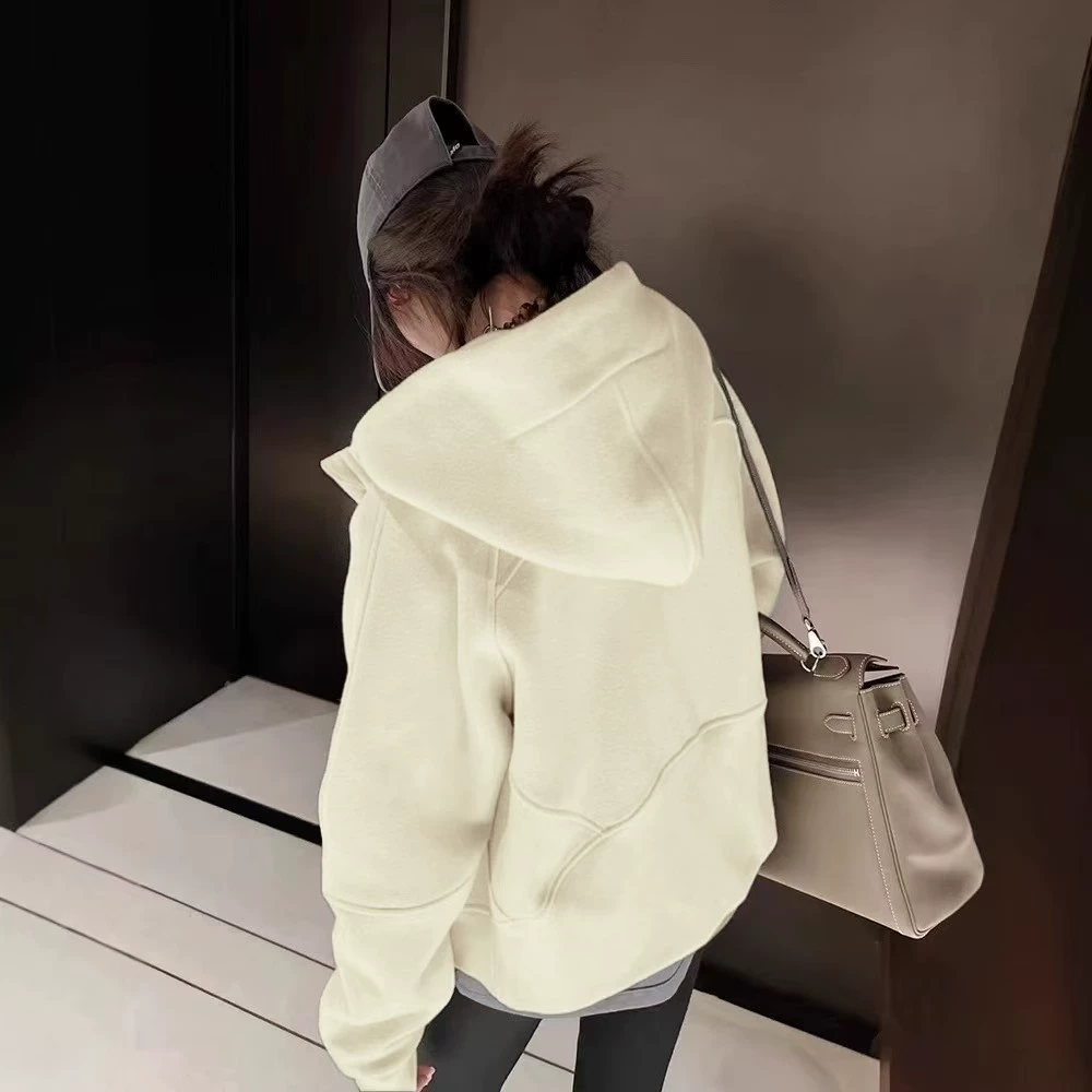 Утолщенная толстовка LULU Shandong Jimo, женская осенне-зимняя маленькая свободная куртка с капюшоном на правое плечо, ленивая стильная куртка