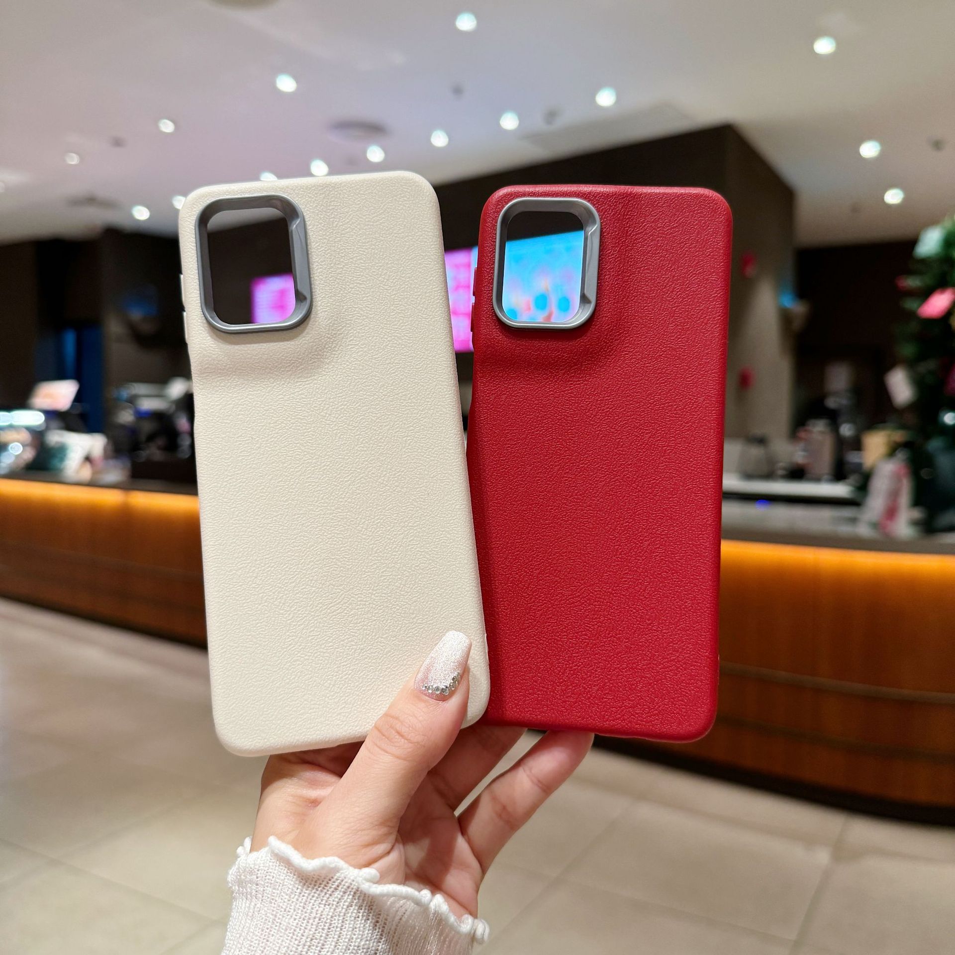 Funda de teléfono de TPU con textura de cuero liso, adecuada para Motorola G55, funda de teléfono suave con orificio grande para comercio exterior europeo y americano, antihuellas.