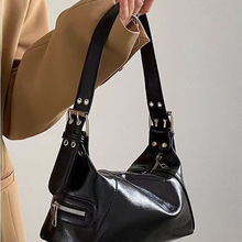 �W�t2025С���OӋ�¿Ů�����ď͹řC܇Ҹ�·������ٴ�μ�С��