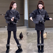 时尚短款羽绒棉服女2024冬季新洋气小香风亮片拼接保暖棉袄外套潮