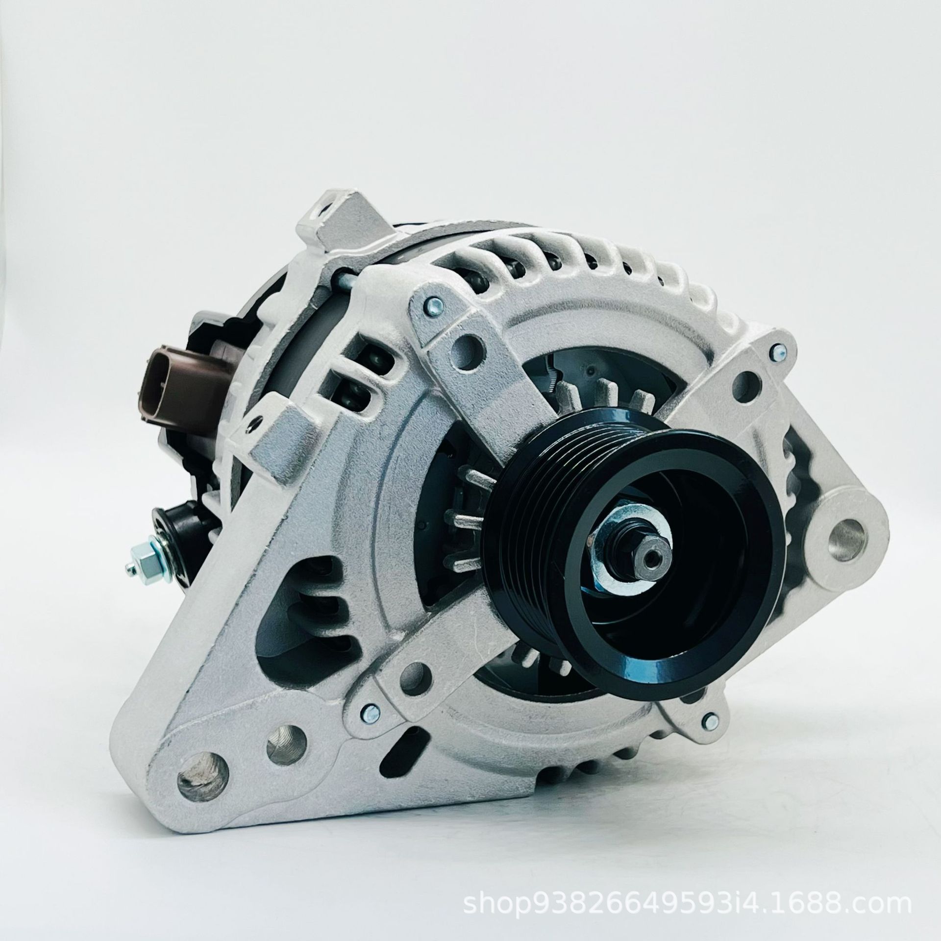 Suitable for Toyota Series 2706031120 Car Generator 270600 P010 Car Accessories 270600 P030