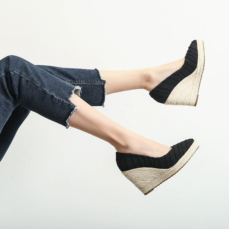 Европейские и американские туфли на танкетке 2021, весна и осень, новые модные туфли на платформе с острым толстым каблуком и мелким ртом, женская Соломенная Внешняя торговля