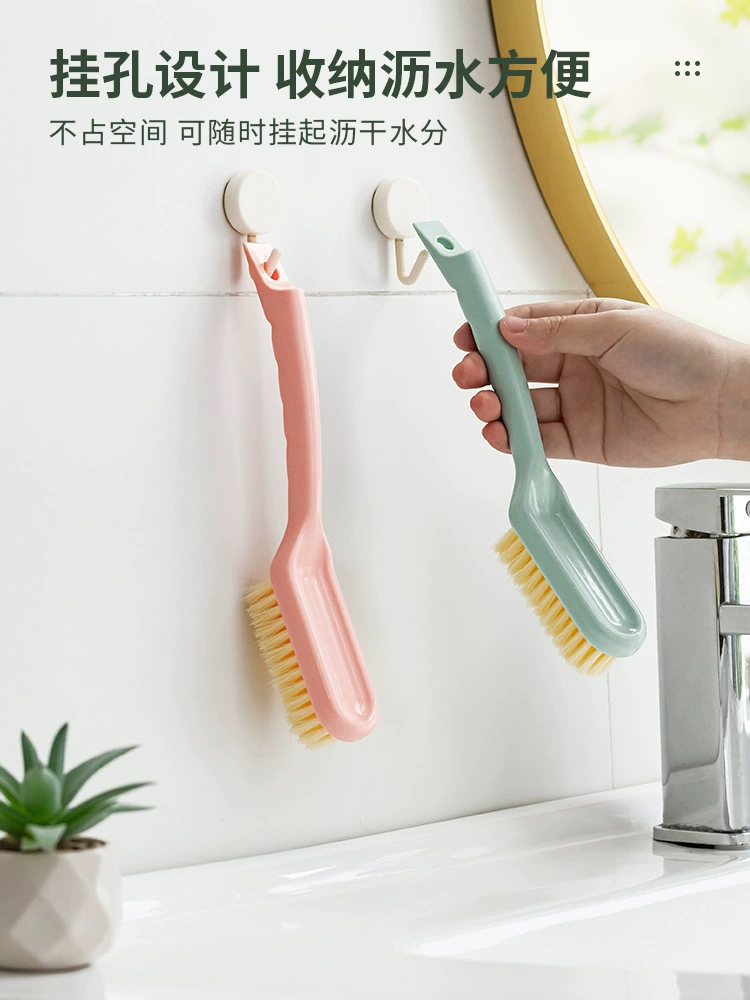 Harmless soft shoes, shoe brush, comfortable footwear