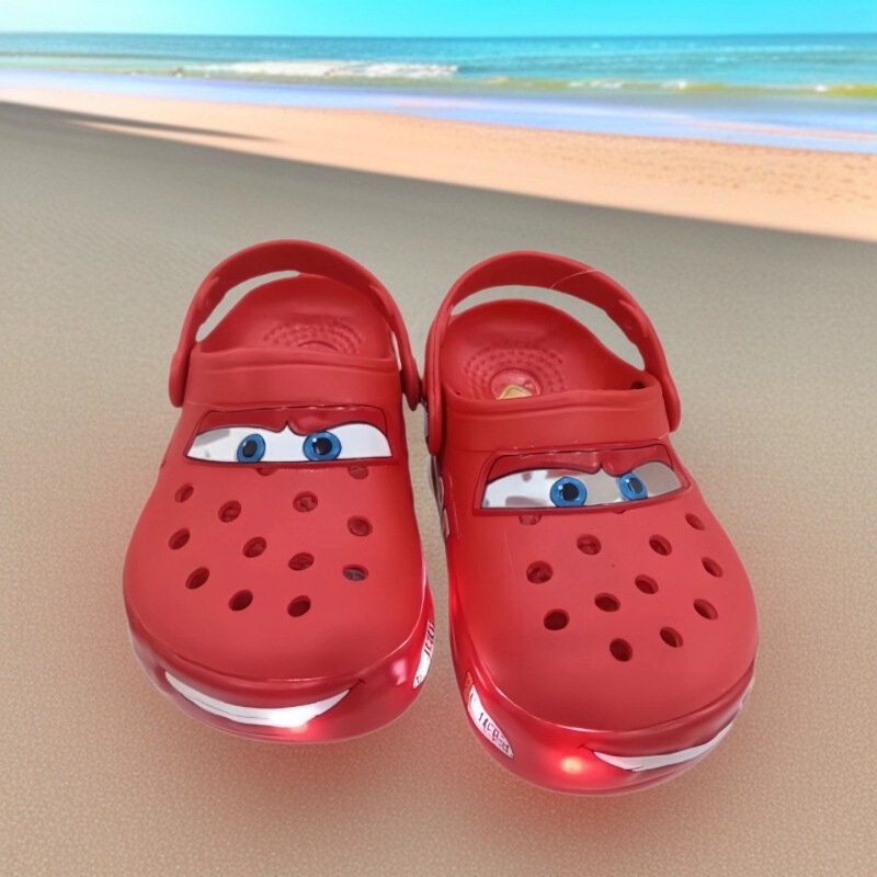 New Croc Shoes Mcqueen 95 Car Adult Model Flashing Light Outerwear Plaid Trendy Beach Shoes Baotou Slippers Wholesale