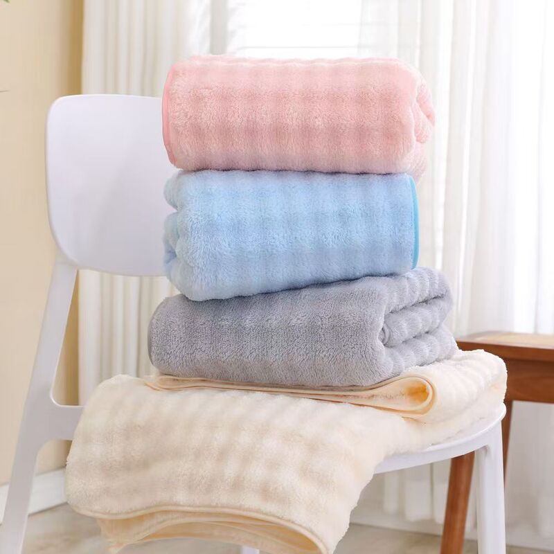 New Bubble Velvet Adult Bath Towel, Thickeneded Large Towel, Absorbent, Soft and Lint-Free Coral Puff Velvet
