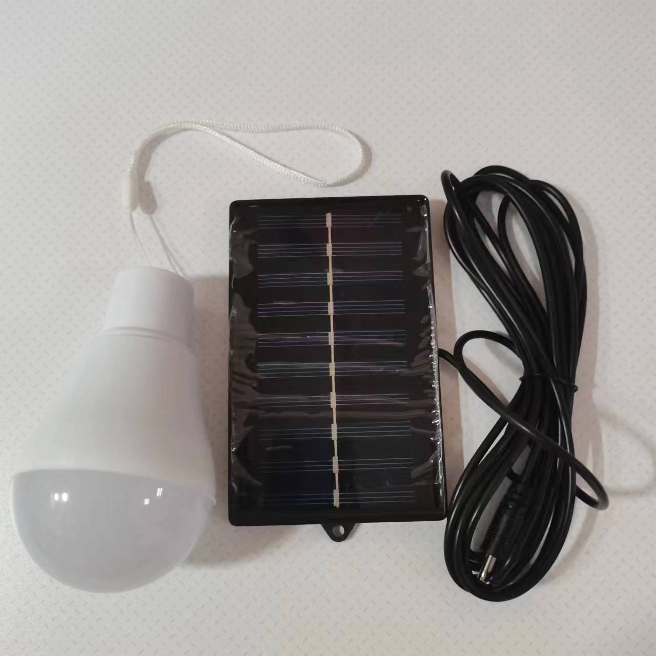 흰색 로프 전구