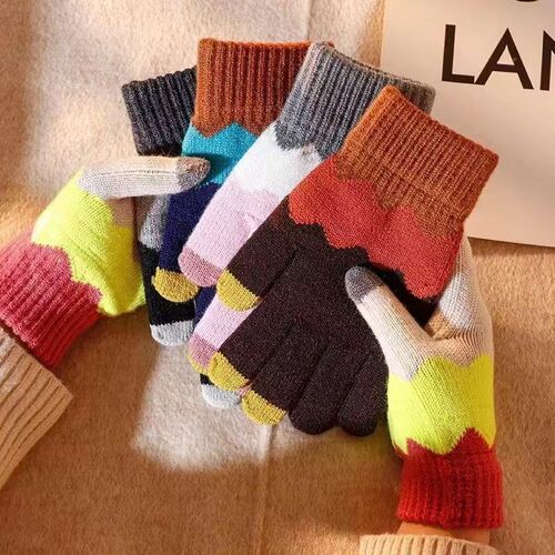 Contrast color warm student wool touch screen gloves winter Korean knitted cute cartoon color plus velvet cycling couple